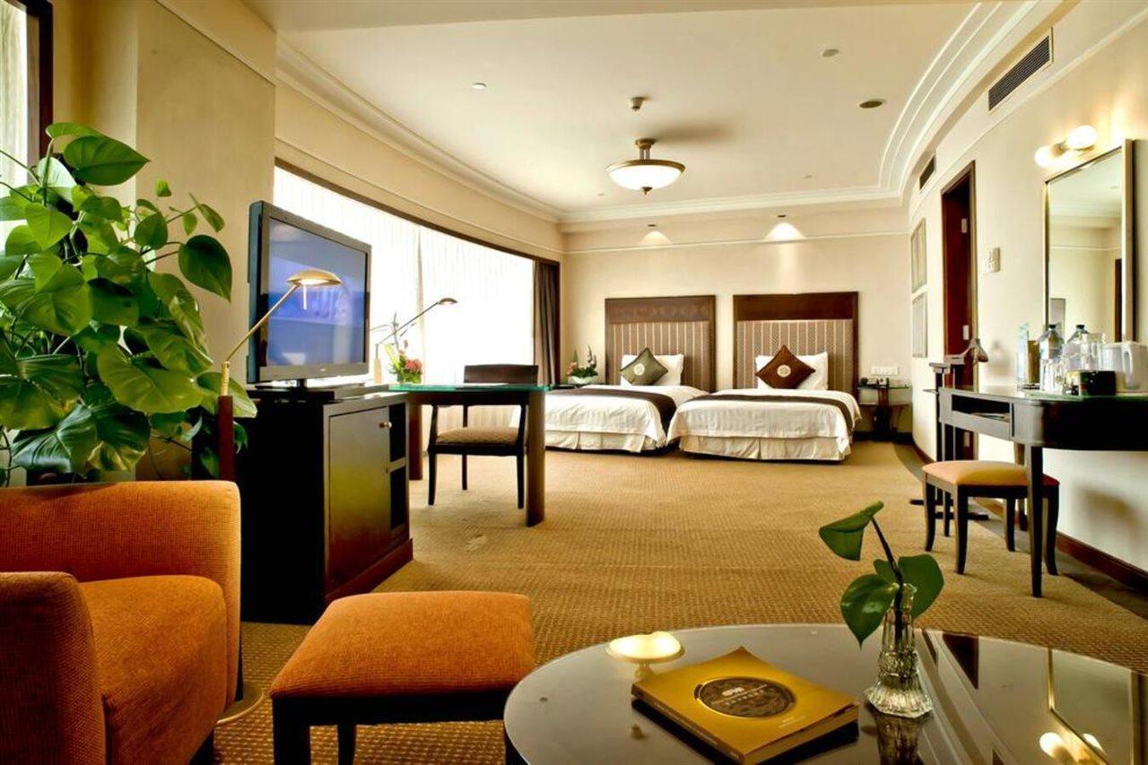 Howard Johnson Ginwa Plaza Hotel Сиань Экстерьер фото