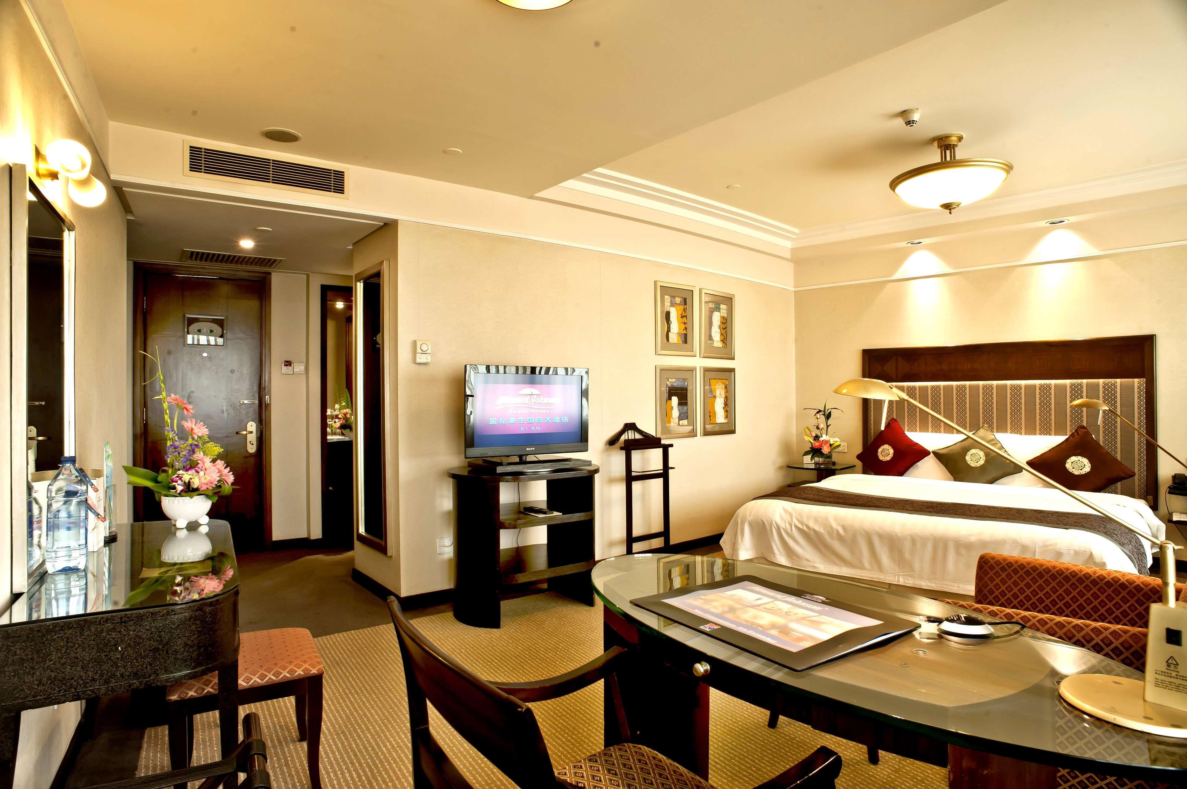 Howard Johnson Ginwa Plaza Hotel Сиань Экстерьер фото