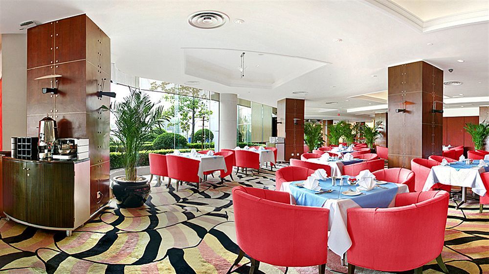 Howard Johnson Ginwa Plaza Hotel Сиань Экстерьер фото